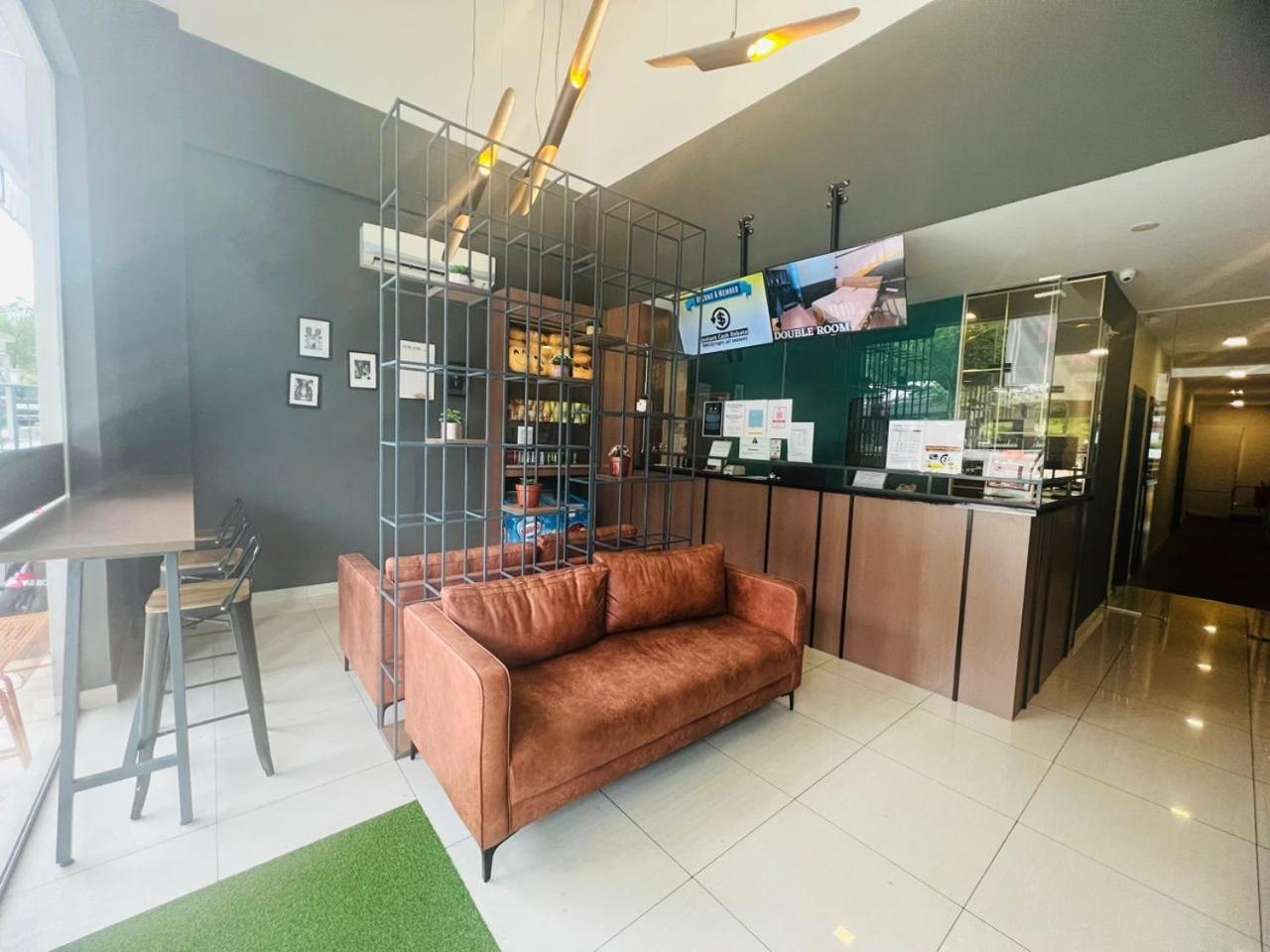 Smile Hotel Subang Airport Σαχ Αλάμ Εξωτερικό φωτογραφία
