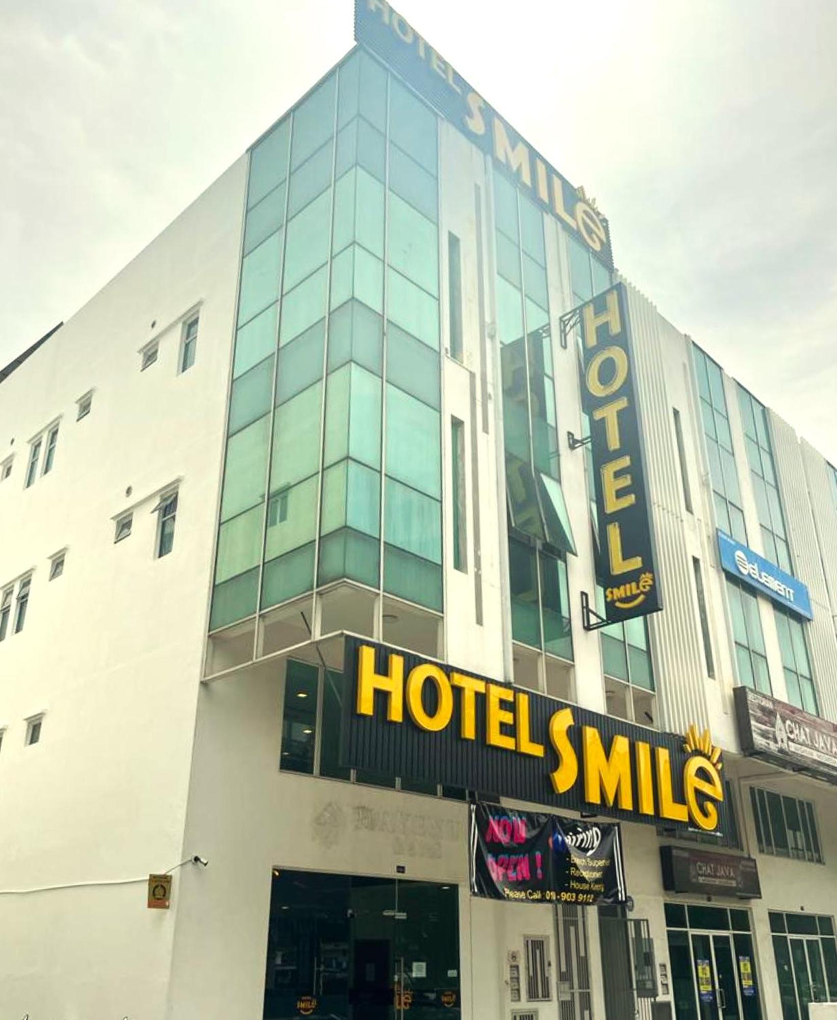 Smile Hotel Subang Airport Σαχ Αλάμ Εξωτερικό φωτογραφία